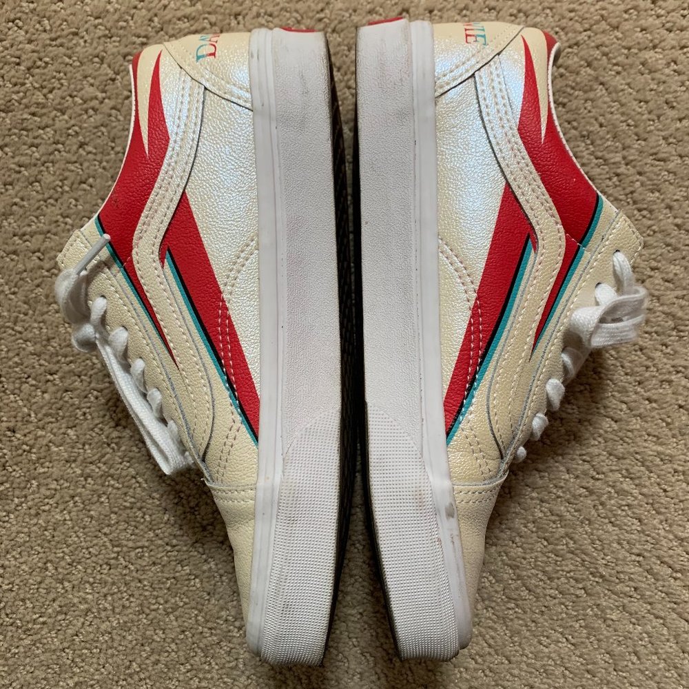 Vans x David Bowie Old Skool Aladdin Sane